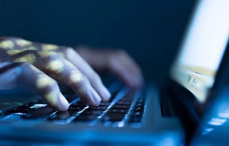 Cari Kelemahan Situs KPU, Remaja Sumbar Ditangkap Polisi