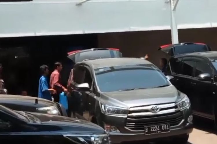 KPK Amankan Uang Puluhan Miliar Rupiah dari Rumah Menteri Pertanian Syahrul Yasin Limpo