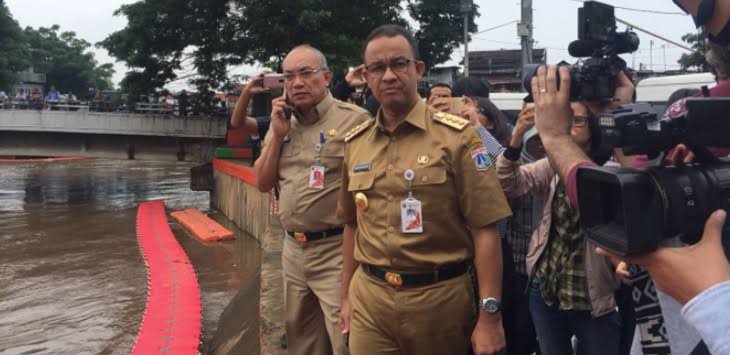 Sarankan Drainase Vertikal, Anies Klaim Mampu Cegah Banjir dan Penurunan Tanah