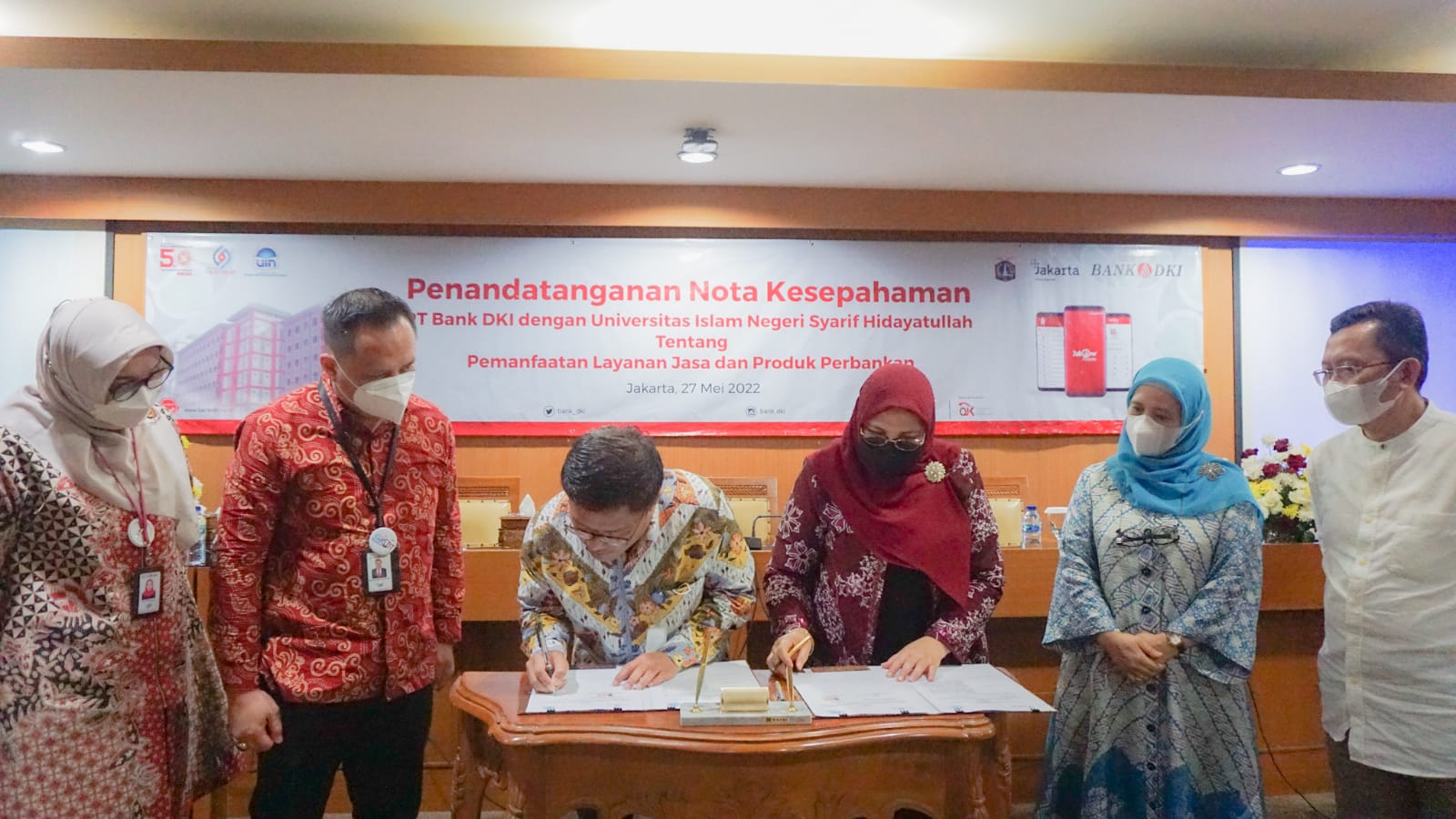 Optimalisasi Layanan Perbankan, ​​Bank DKI Tandatangani MoU dengan UIN Syarif Hidayatullah Jakarta