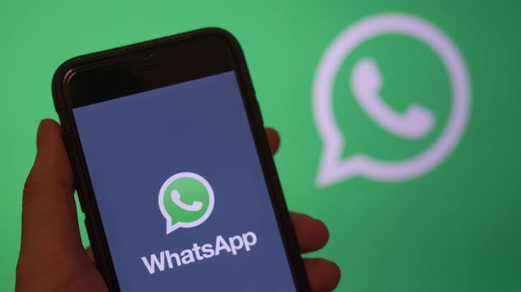 Jumlah Pengguna WhatsApp Mampu Menyalip Facebook
