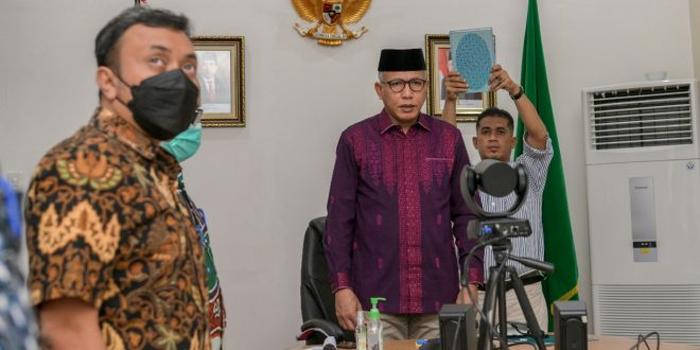 Gubernur Nova Jadi Saksi Persidangan Terdakwa Ujaran Kebencian Abu Malaya
