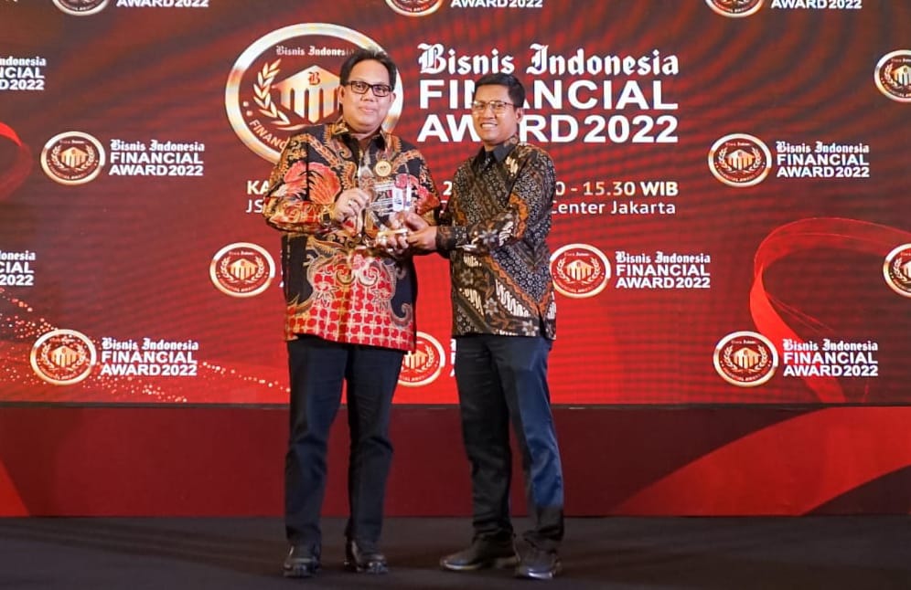 Pertumbuhan Kinerja Positif, Bank DKI Raih Penghargaan Bisnis Indonesia Financial Award 2022