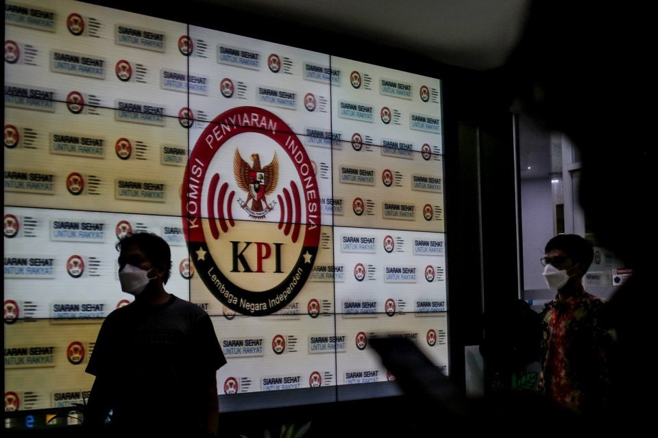 KPI Surati Stasiun TV Penayang Azan Magrib Yang Dibintangi Ganjar Pranowo