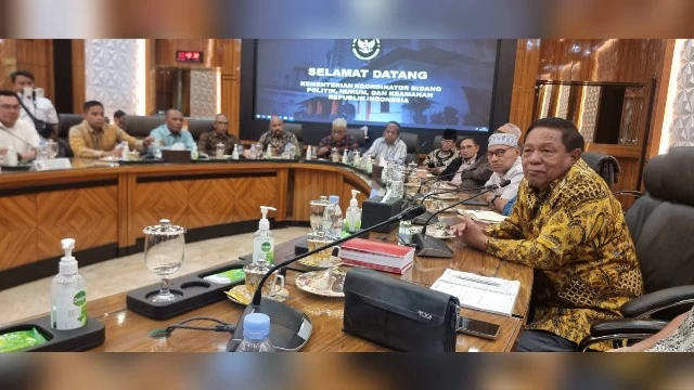 Mahfud MD: Hak Rakyat untuk Makzulkan Jokowi