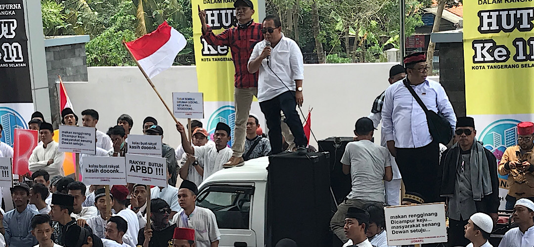 Beberapa Massa Aksi di DPRD Tangsel Ngga Tau Materi Demo, Kok Bisa.?