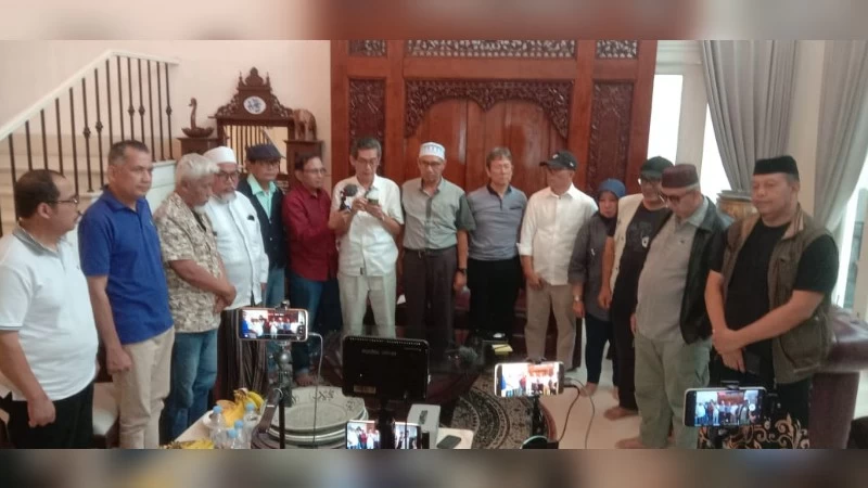 Petisi 100 Imbau Masyarakat Bersiap Melawan Hasil Pemilu Curang