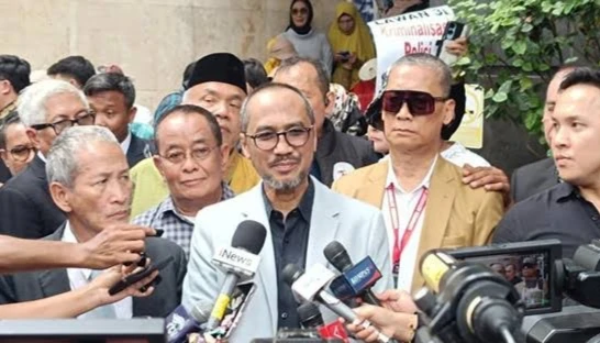 Diperiksa Sebagai Terlapor Kasus Ijazah Jokowi, Abraham Samad Sebut Ini Kriminalisasi