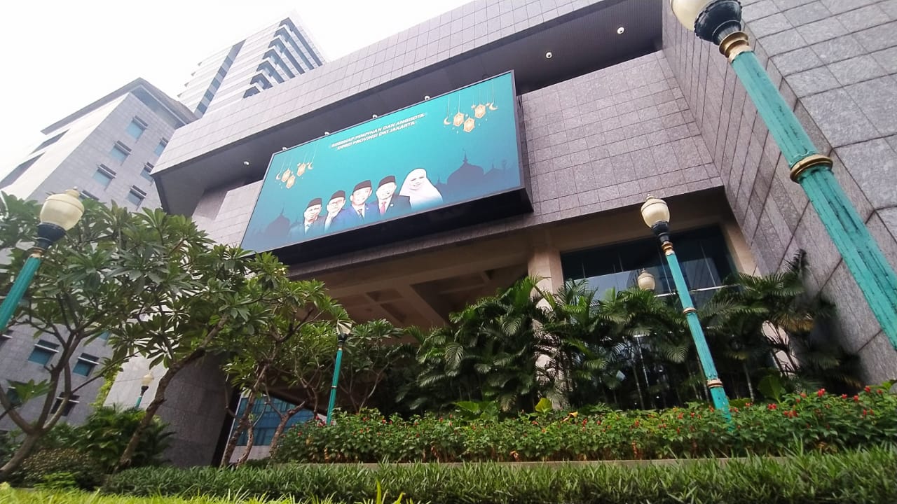 Staff dan Anggota Terpapar Covid-19, DPRD DKI Ditutup Selama Lima Hari