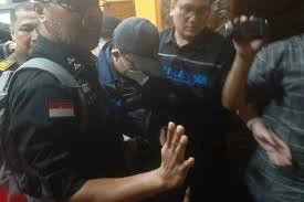 Bebaskan Terdakwa Kasus Pembunuhan, 3 Hakim PN Surabaya Ditangkap Kejaksaan Agung