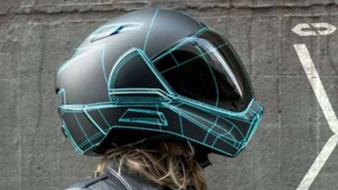 Helm Canggih Dilengkapi Dua Kamera, Bisa Melihat Situasi di Belakang