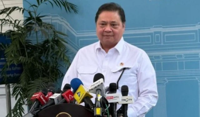 Pemerintah Akan  Berlakukan WFH Sehari dalam Seminggu untuk Efisiensi