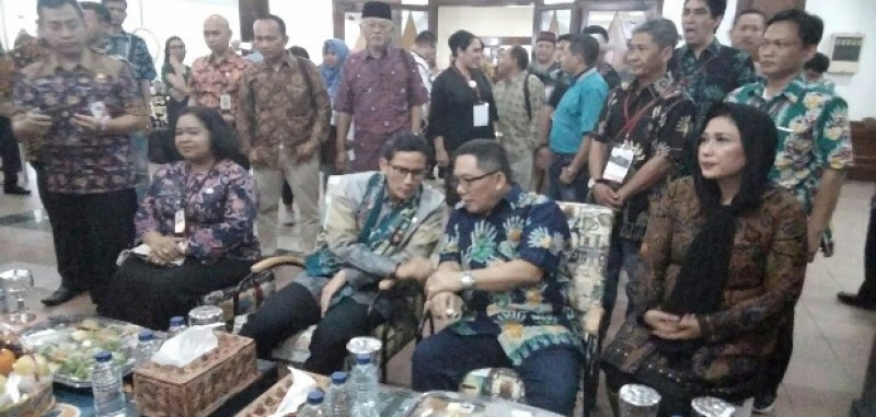 Sandi Launching Oke Job dan Buka Pameran Produk Kreatif Jakarta 2018