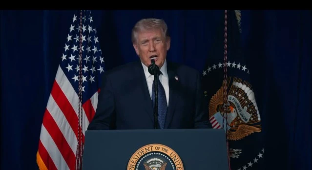 Trump Klaim Banyak Negara Akan Kirim Kapal Perang ke Selat Hormuz