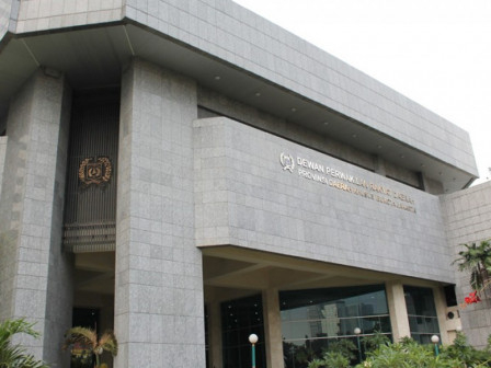 Menunggu Arahan Ketua Dewan, Gedung DPRD DKI Jakarta Masih Ditutup