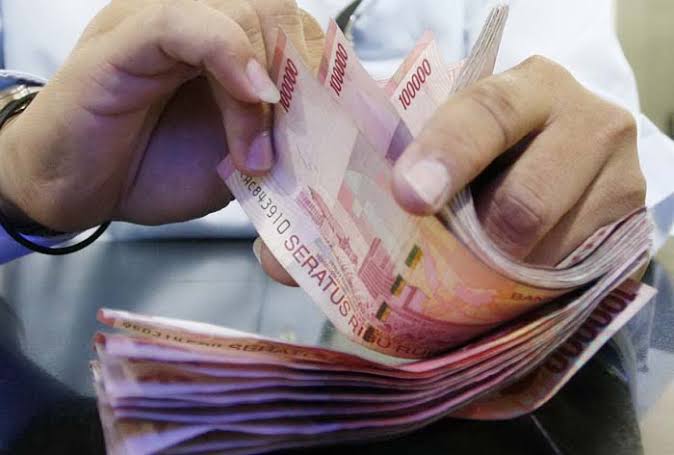 Menghadapi Kenaikan Gaji PNS 2024: Mencari Solusi dalam Realita Fiskal