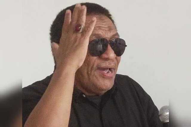Jika Prabowo Tetap Pertahankan Fufufafa