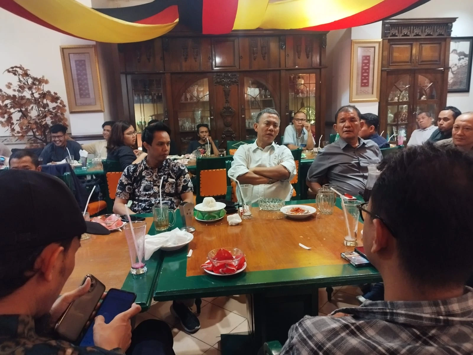 Tidak Perduli Manuver Musuh, Pram-Rano Konsentrasi Masuk ke tengah Masyarakat