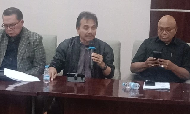 17 Agustus 2025, Roy Suryo, Rismon dan Tifauzia Rilis Buku tentang Ijazah Jokowi