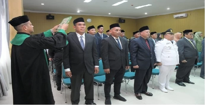 Bupati Bireuen Mutasi Beberpa Kepala Dinas