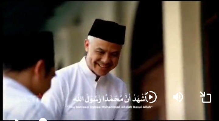 Geger! Ganjar Nongol di Tayangan Azan Magrib RCTI, Netizen Sentil Yaqut Soal Politik Identitas