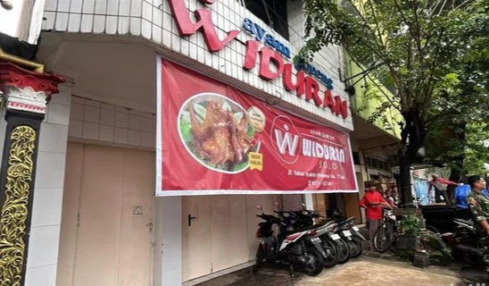 Walikota Solo Tutup Sementara Resto Ayam Goreng Widuran