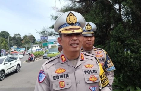 Jelang Tahun Baru Hingga 5 Januari 2025 Polisi Berlakukan Ganjil Genap di Jalur Puncak