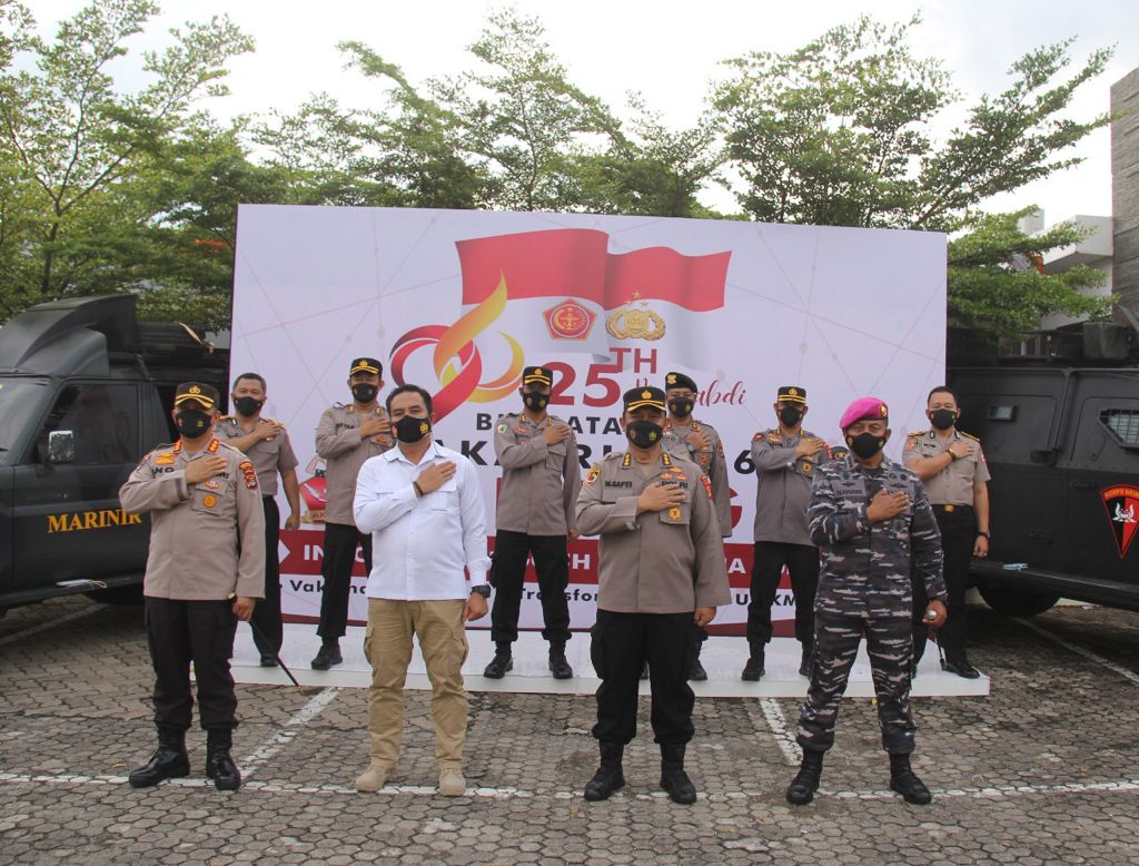 Tinjau Baksos Alumni Akabri 96, Kapolda  Berharap Dapat Beri Kontribusi Dalam Percepatan Vaksinasi di Lampung