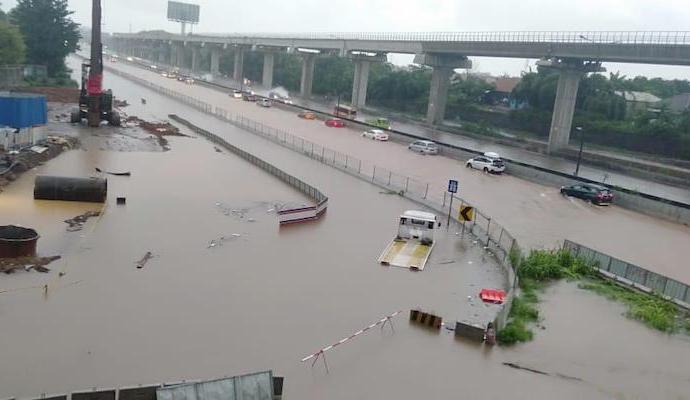 Banjir Jabodetabek Telan 16 Korban Jiwa