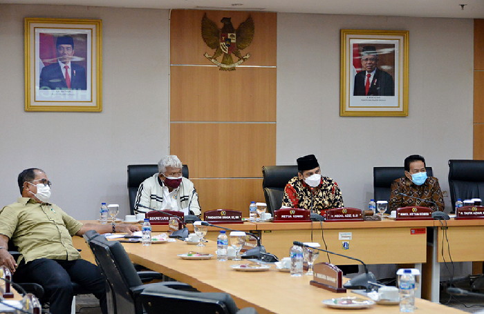 Komisi B akan Hitung Efektifitas Jalur Sepeda Permanen di Jakarta