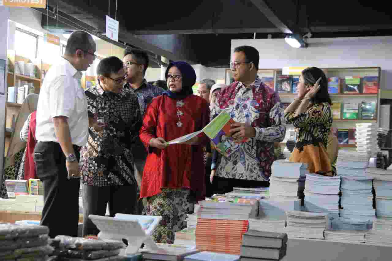 Pemprov DKI Resmikan Jakbook, Sentra Penjualan Buku Murah
