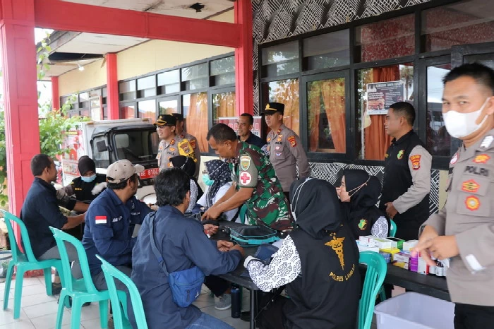 Polres Lampung Barat Gelar cek Kesehatan Gratis Untuk Petugas PPK dan PPS, Pasca pemungutan Suara