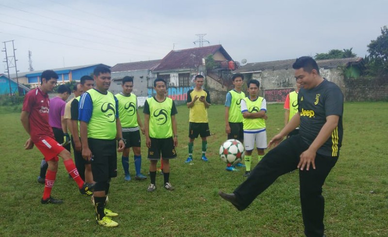 Kang Harry Siap Majukan Sepakbola di Tanah Sareal