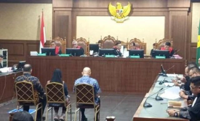 Kasus Laptop Chromebook Mulai Disidang, JPU Sebut Nadiem Terima Untung Rp 809 Miliar