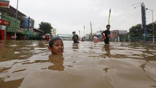 Waspada, Bencana Longsor Dan Banjir Akhir Juni 2020