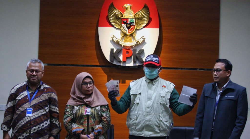 Kasus OTT Komisioner KPU Kalah Wah Ketimbang Dugaan Suap Aziz Syamsudin