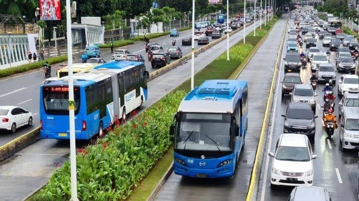 Terdampak Car Free Night, Ini Penyesuaian Yang Dilakukan Transjakarta di Malam Tahun Bari