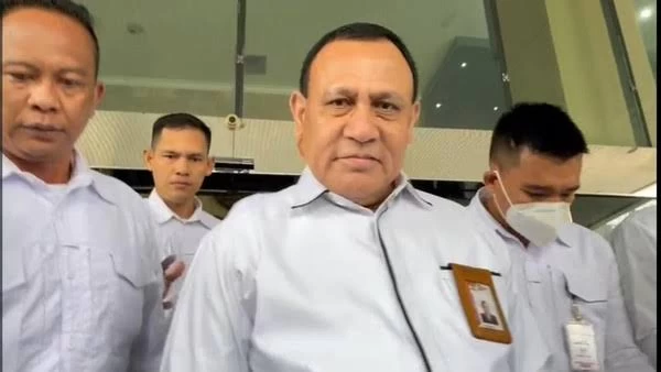 Jokowi Terbitkan Keppres Pemberhentian Firli dari Jabatan Ketua KPK