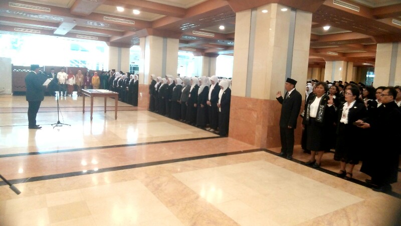 Sekda Lantik 446 Pejabat Fungsional dari 11 SKPD