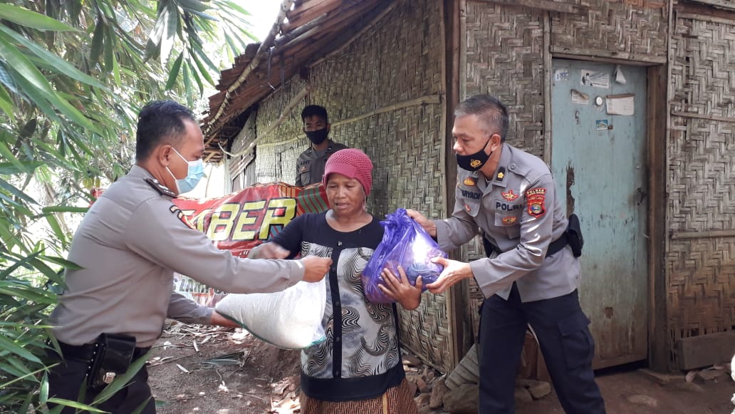 Kepedulian terhadap masyarakat di masa pandemi Covid-19, terus dilakukan jajaran Polres Lampung Selatan