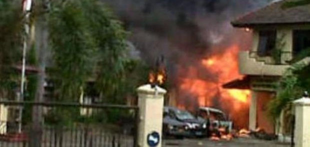 Mapolres Dharmasraya Diserang dan Dibakar Sekelompok Orang