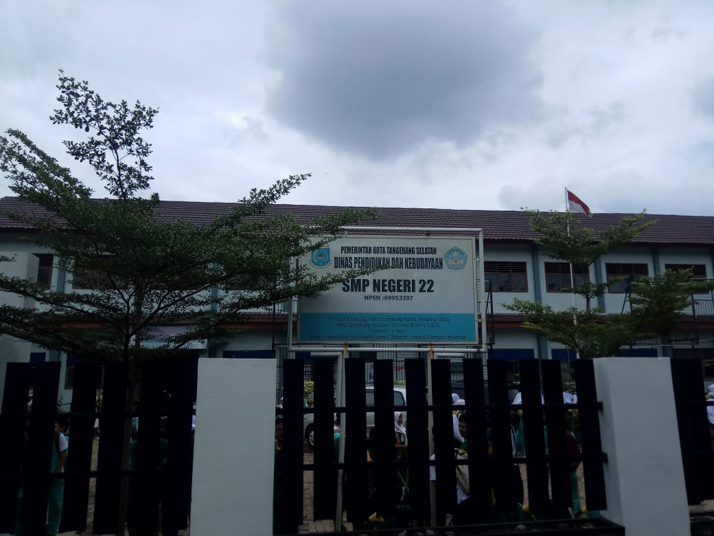 Silang Pendapat Kominfo Tangsel dan Wakepsek SMP 22, Fuad: 25 CM