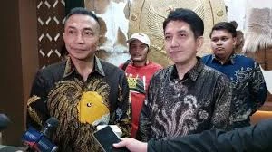 Dharma Pongrekun-Kun Wardana Gugata KPU DKI ke Bawaslu
