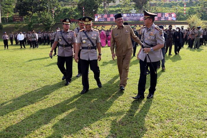 Pj Sekda Banten Hadiri Upacara Pembukaan Pendidikan Bintara Polri Gelombang II TA 2022 SPN Polda Banten
