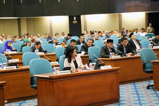 Publik Mulai Curiga, DPRD DKI Diminta Lebih Terbuka Soal Pemilihan Wagub