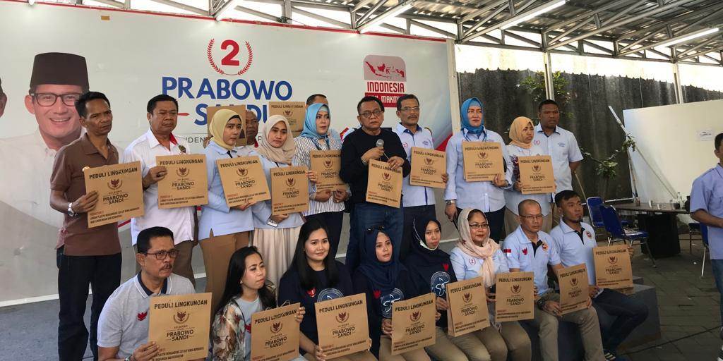 Sekretariat Nasional Prabowo-Sandi Launching Gerakan Ganti Kantong Plastik