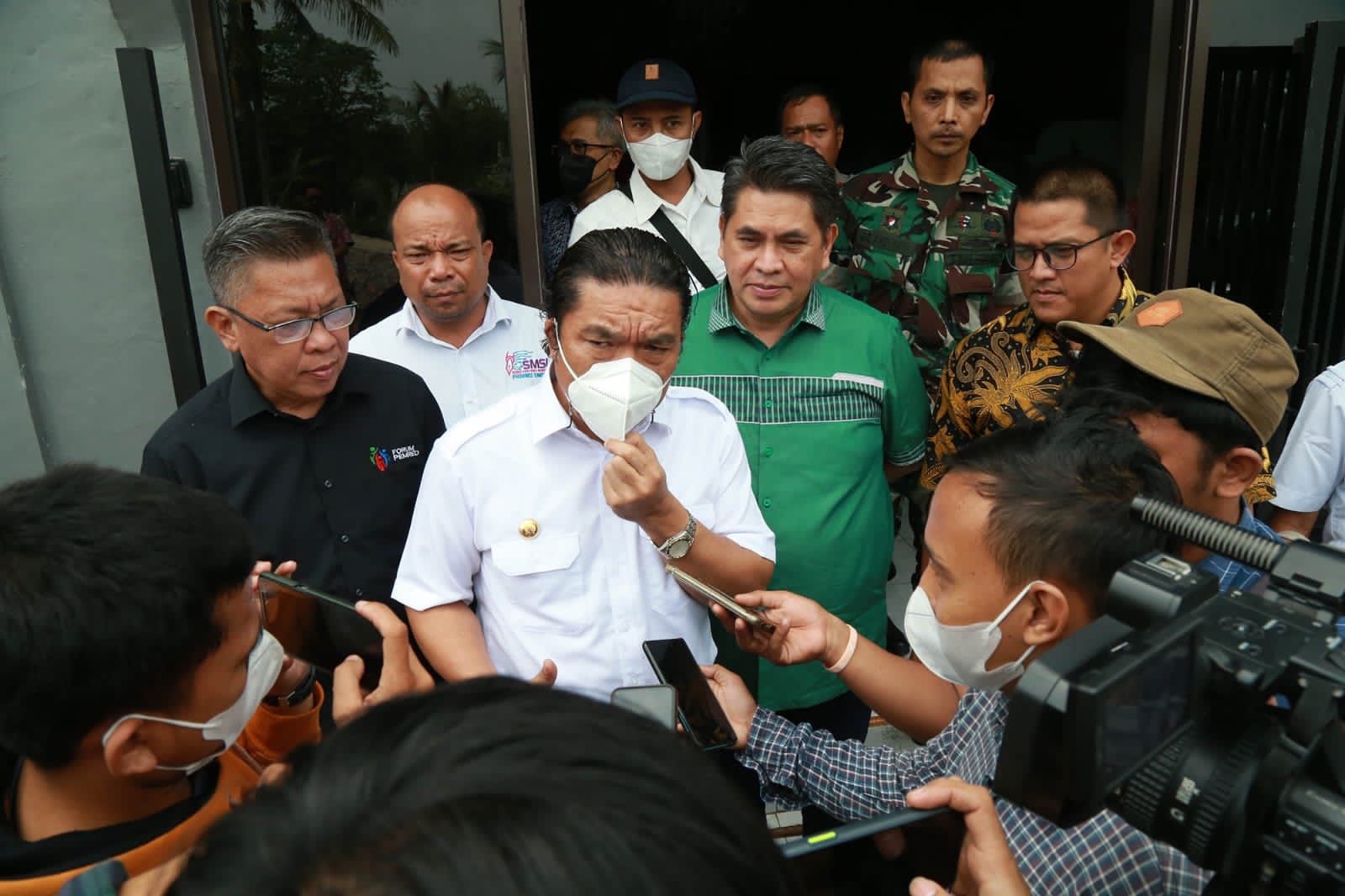 Pj Gubernur Banten Al Muktabar: Era Digital, Harus Bijak Serap dan Sebarkan Informasi