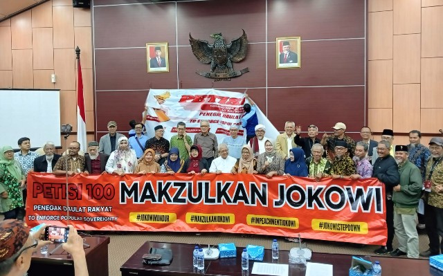 100 Tokoh Tuntut MPR Makzulkan Jokowi