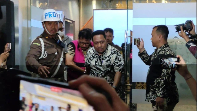 Terbukti Terima Suap dari Kasus Tannur, Mantan Pejabat MA Ditahan Kejagung