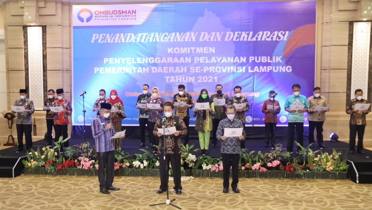 Gubernur Arinal Djunaidi Hadiri Deklarasi Komitmen Kepala Daerah Dalam Penyelenggaraan Pelayanan Publik